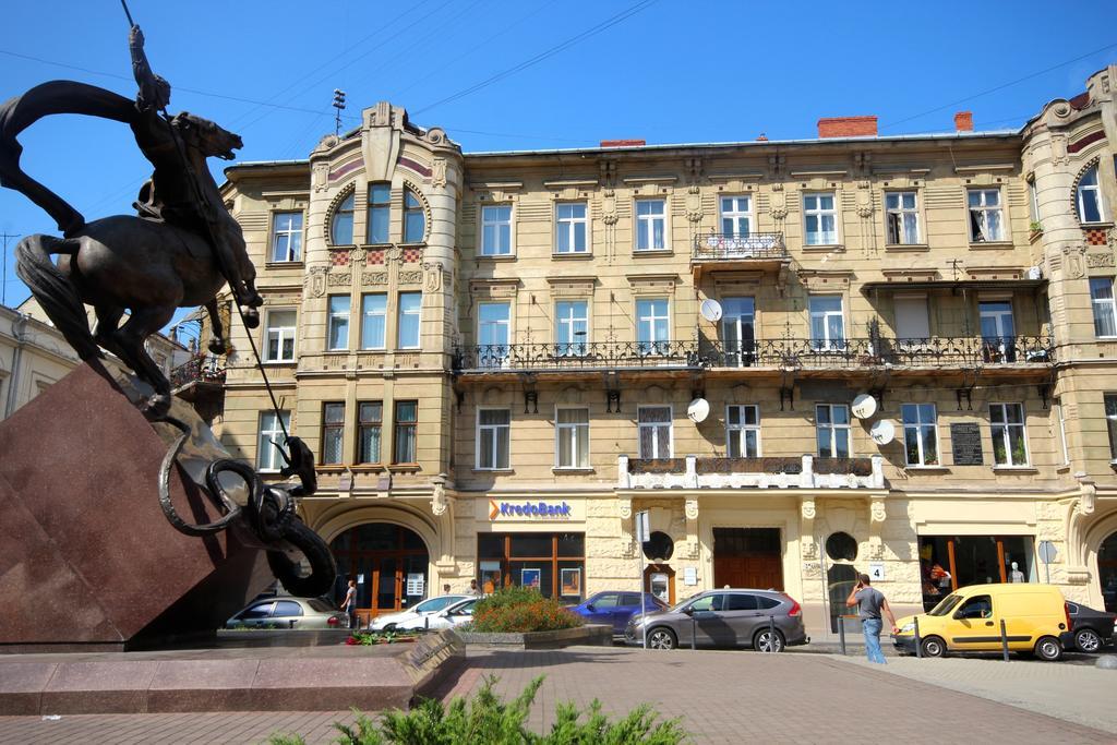 Romantic In Lviv 500M From Opera Dış mekan fotoğraf